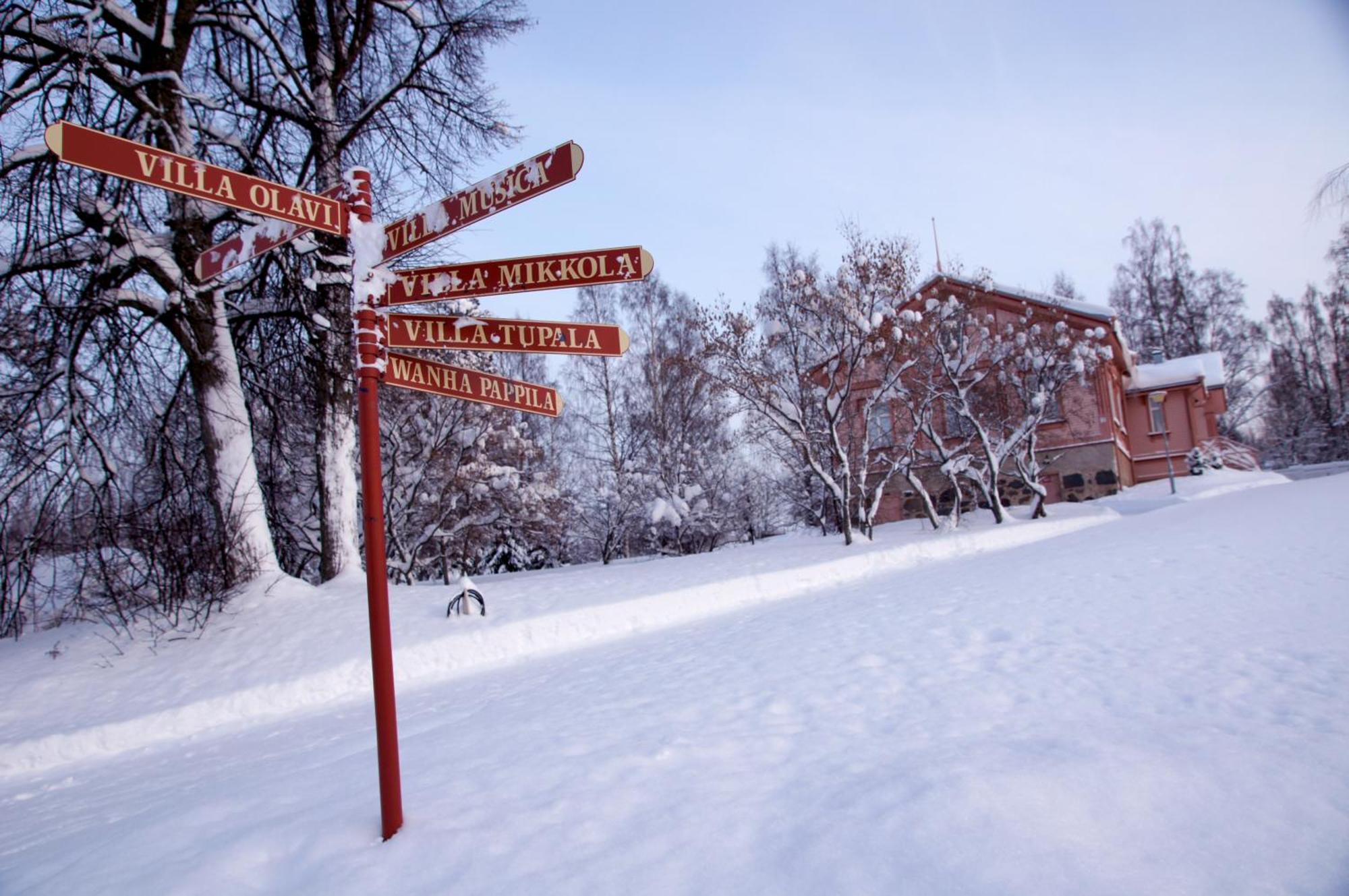 Savonlinnan Kansanopisto - Wanha Pappila Exteriér fotografie